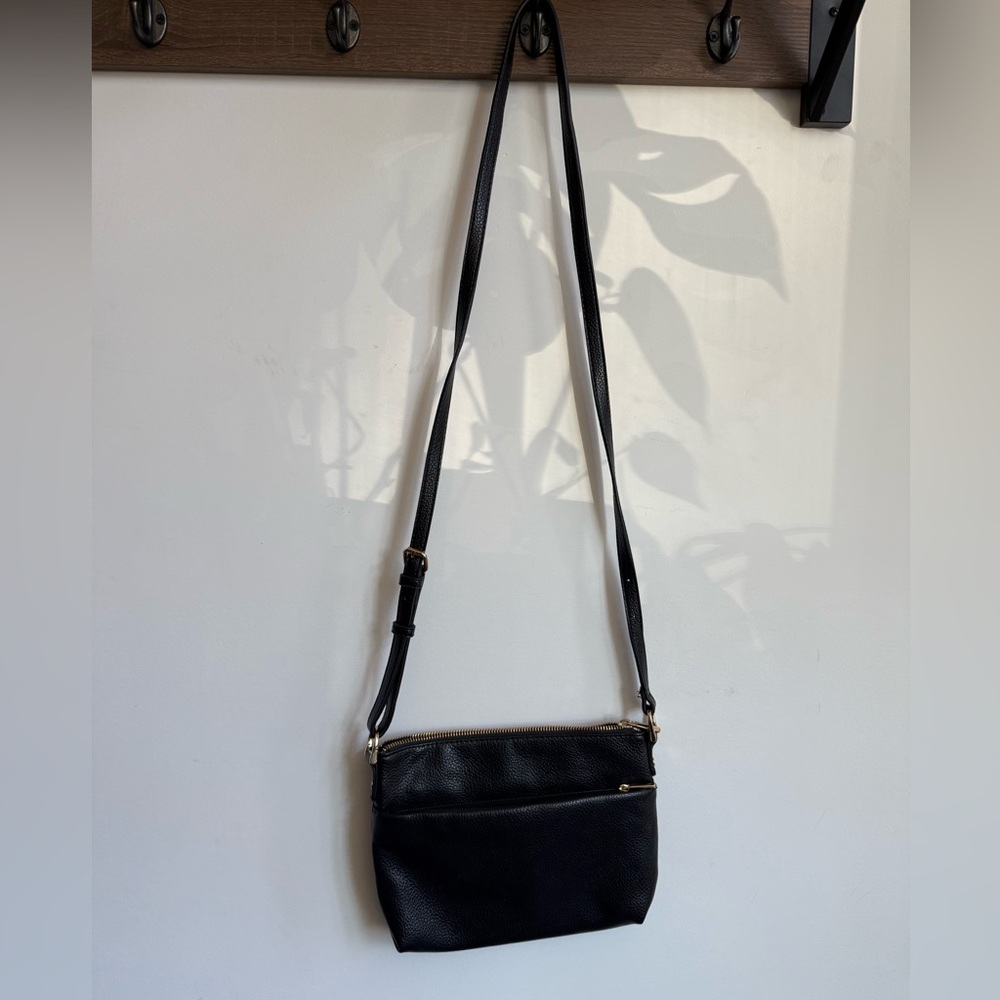 Black purse